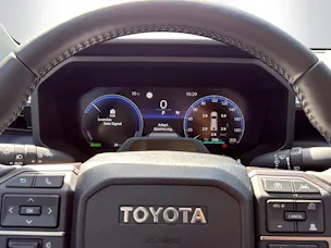 Toyota Hilux Double Cab.-Pick-up 59KWh Comfort