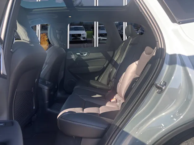 VOLVO XC60 2.0 T8 TE Black Edition eAWD