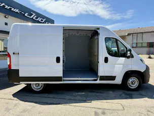 Opel Movano Kaw. 3.3 t L2 H2 2.2 TD 140