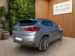 BMW 🆕 X2 xDrive 25e M Sport Steptronic (CH) ⛽ + 🔌