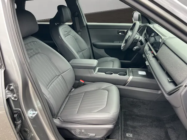 Kia Seltos 1.6 T-GDi X-Line / 360° Monitor Rundumkamera mit 3D Darstellung / Sitzbelüftung vorne / Leasingaktion ab bereits nur 0.99% Zinssatz