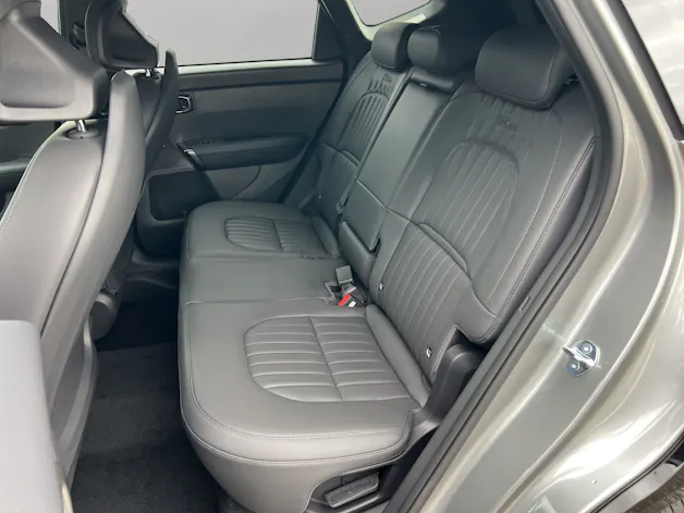 Kia Seltos 1.6 T-GDi X-Line / 360° Monitor Rundumkamera mit 3D Darstellung / Sitzbelüftung vorne / Leasingaktion ab bereits nur 0.99% Zinssatz