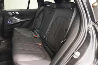 https://vehicle.imgix.net/4403982/02ef4acf-f1e3-4856-a30e-39d94283bb7e.JPG