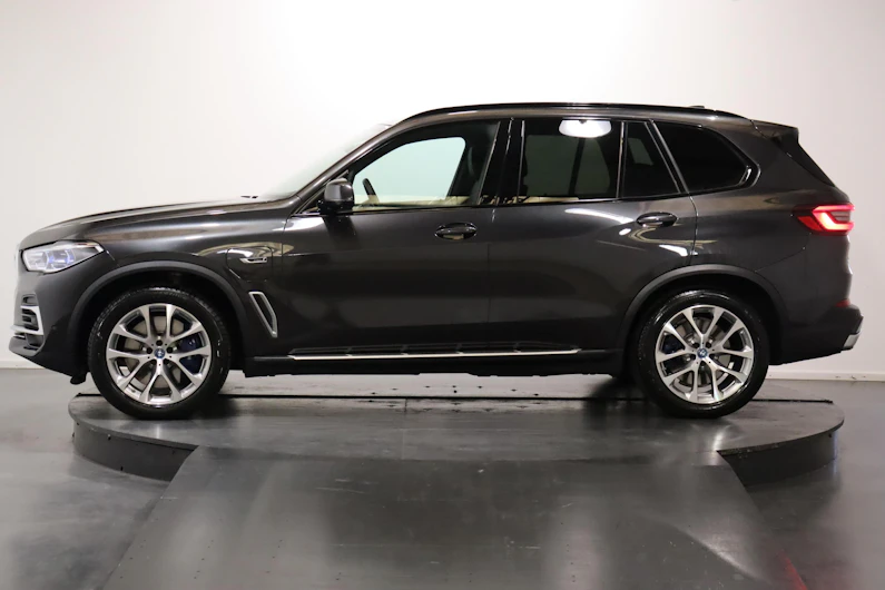 image du véhicule BMW X5