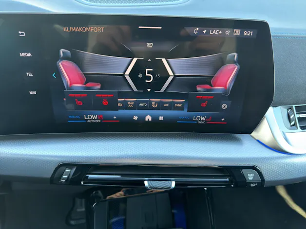 BMW 🆕 iX2 xDrive 30 Edition M Sport (CH) 🔋