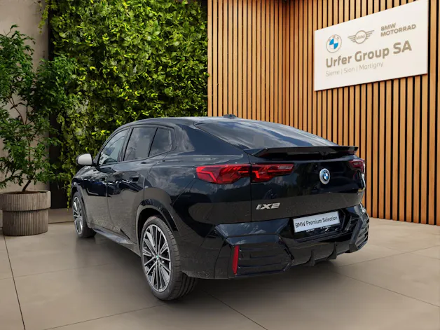 BMW 🆕 iX2 xDrive 30 Edition M Sport (CH) 🔋