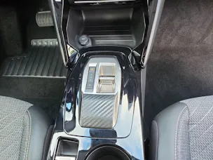 Peugeot 208 1.2 Hybrid Allure Premium