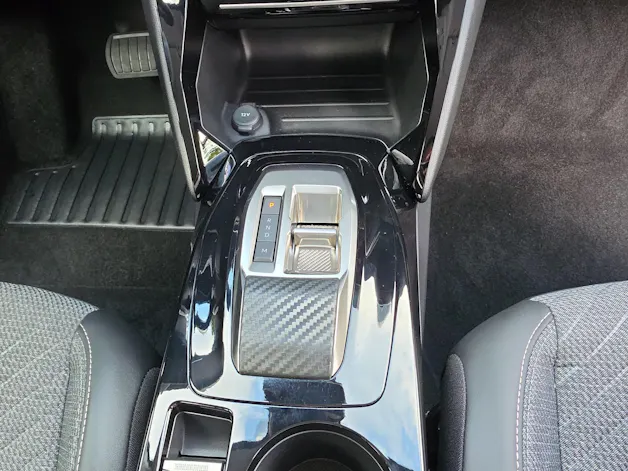 Peugeot 208 1.2 Hybrid Allure Premium