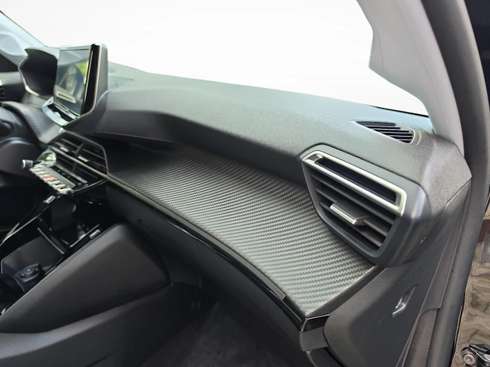 immagine del veicolo PEUGEOT 208