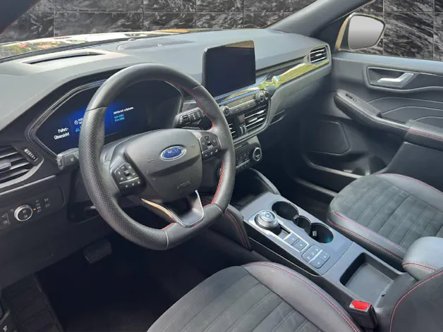 Ford Kuga 2.5 Plug-in Hybrid ST-Line X
