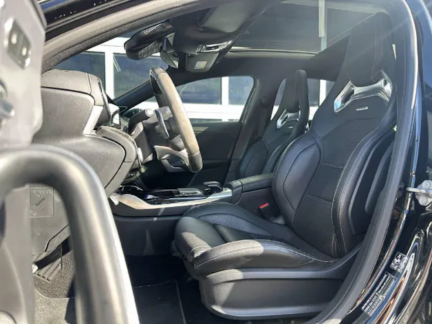 Mercedes-Benz A 45 S AMG 4matic+ - CH