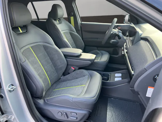 Kia EV3 81 kWh GT 4x4 / Leasing-Aktion ab 0.00% / top-Ausstattung / CH-Fahrzeug 7-Jahre oder 150'000KM Garantie