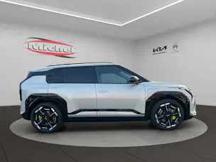 Kia EV3 81 kWh GT 4x4 / Leasing-Aktion ab 0.00% / top-Ausstattung / CH-Fahrzeug 7-Jahre oder 150'000KM Garantie