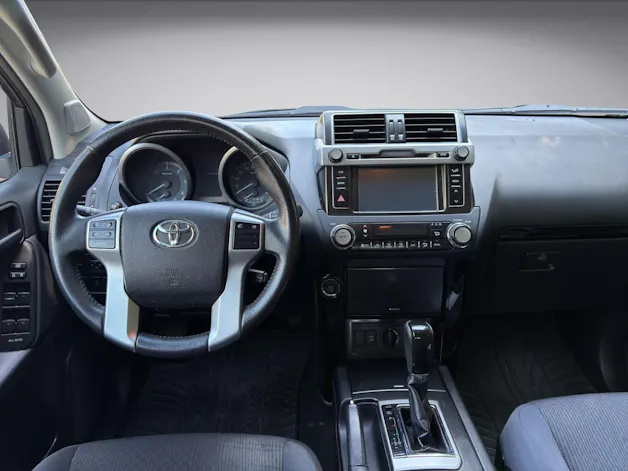 Toyota Land Cruiser 2.8 D Linea Luna