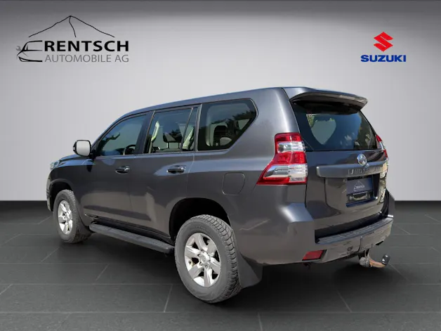 Toyota Land Cruiser 2.8 D Linea Luna