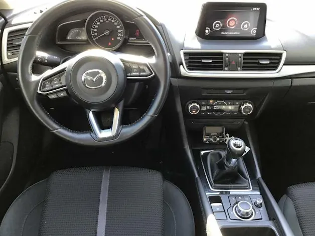 Mazda 3 1.5 Ambition