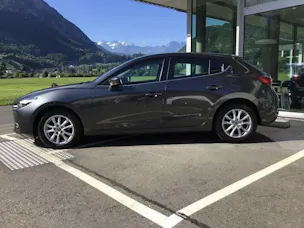 Mazda 3 1.5 Ambition