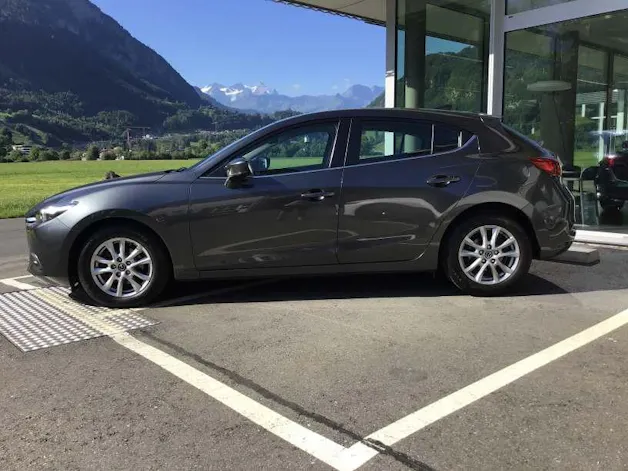 Mazda 3 1.5 Ambition