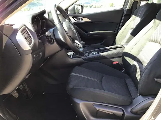 Mazda 3 1.5 Ambition