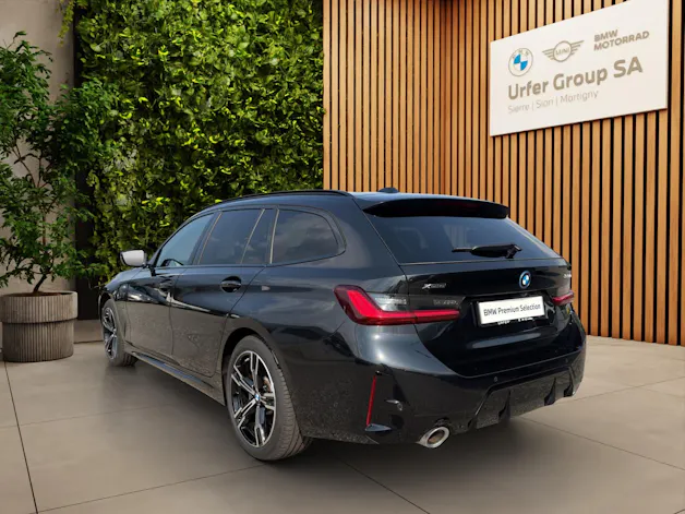 BMW 🆕 330e x DriveTouring Steptronic M Sport (CH) ⛽ + 🔌