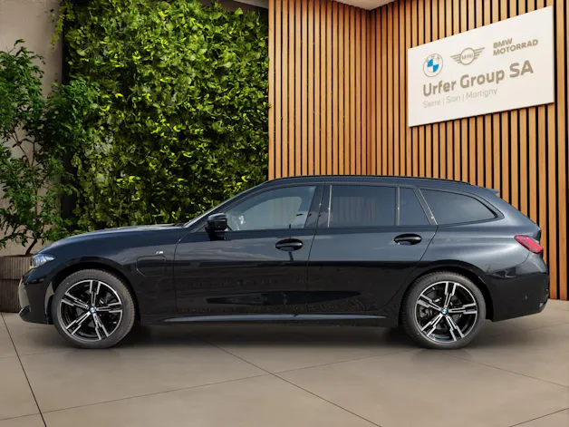 BMW 🆕 330e x DriveTouring Steptronic M Sport (CH) ⛽ + 🔌