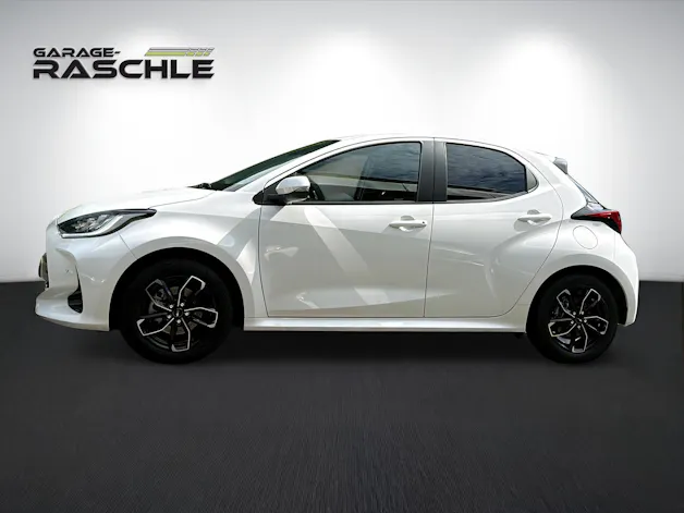 Toyota Yaris 1.5 VVT-i HSD Trend