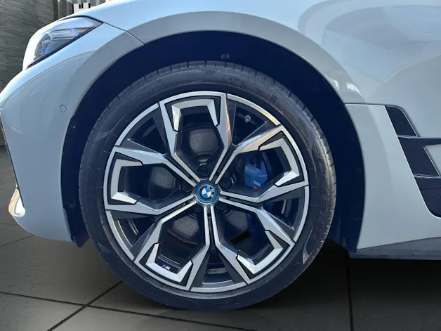 BMW i4 M50 M AERODYNAMIKPAKET