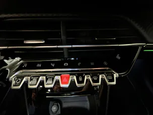 Peugeot 208 e-GT