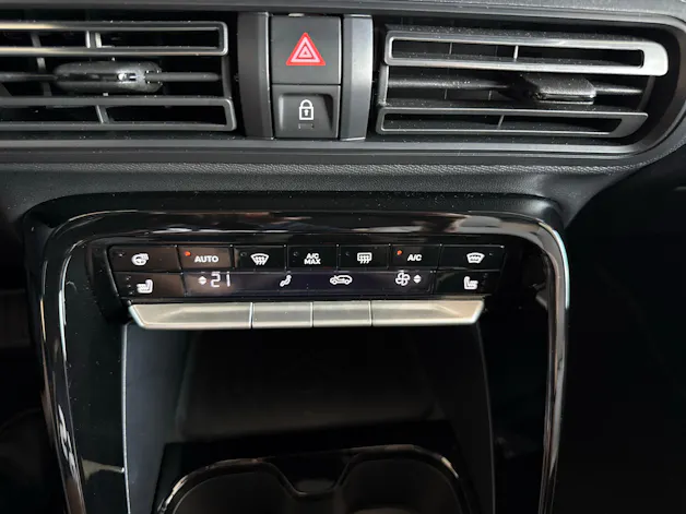 CITROEN C3 1.2 Hybrid Max