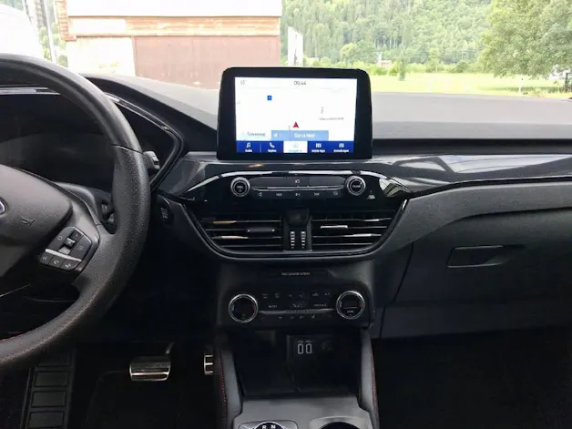Ford Kuga 2.5 Hybrid ST-Line X 4x4