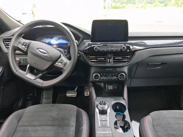 Ford Kuga 2.5 Hybrid ST-Line X 4x4