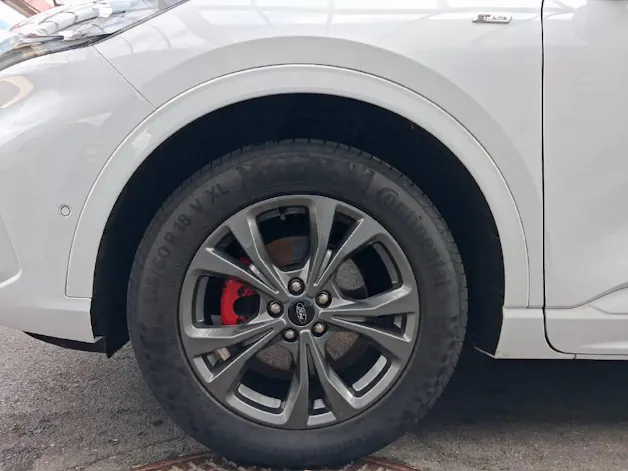 Ford Kuga 2.5 Hybrid ST-Line X 4x4