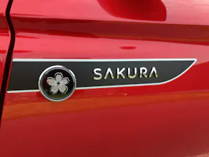 Suzuki Swift 1.2 Sakura Hybrid
