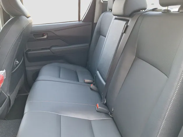 Toyota Hilux Double Cab.-Pick-up 59KWh Style