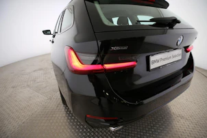 immagine del veicolo BMW 320d xDrive Touring