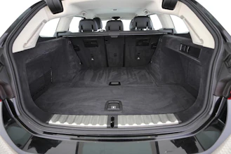 https://vehicle.imgix.net/4404428/2cb93f00-cdff-4007-a972-d1f675a877a9.jpg
