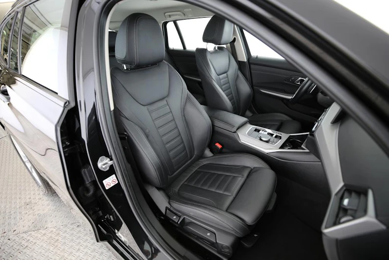 Fahrzeugbild BMW 3 SERIES
