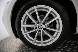 immagine del veicolo BMW 320d xDrive Touring