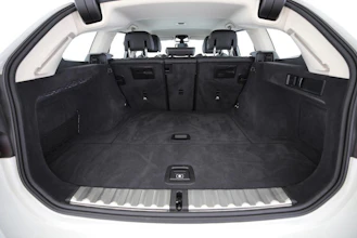 https://vehicle.imgix.net/4404432/bcd15a78-8dd7-4952-a8f4-ae685fd2282e.jpg