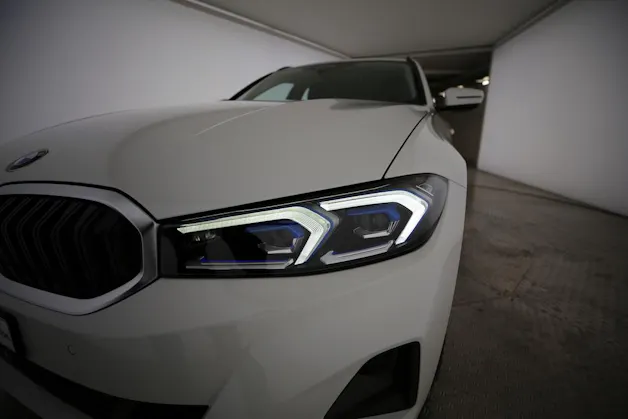 BMW 320d xDrive Touring