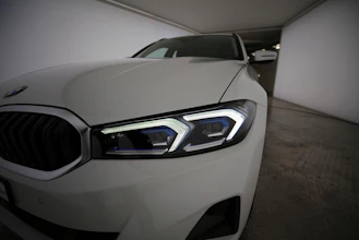 https://vehicle.imgix.net/4404432/bf9b1141-01ce-4649-8dca-43aa24bc7a72.jpg