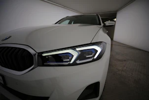immagine del veicolo BMW 320d xDrive Touring