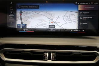 https://vehicle.imgix.net/4404432/cad117a8-48f9-46bd-9d44-b0646dd32799.jpg