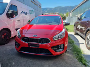 Kia Cee'd 1.6 GDi Turbo GT
