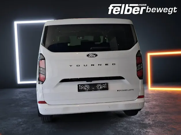 Ford Tourneo C Bus 320 L1 2.0 EcoBlue 136 Titanium