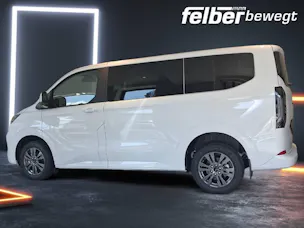 Ford Tourneo C Bus 320 L1 2.0 EcoBlue 136 Titanium