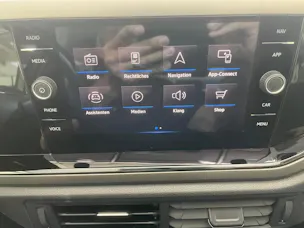 VW Polo 1.0 TSI 110 beats DSG