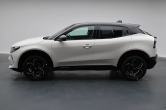 https://vehicle.imgix.net/4404541/2c72d767-e783-4812-97ec-259bf66ead7c.JPG