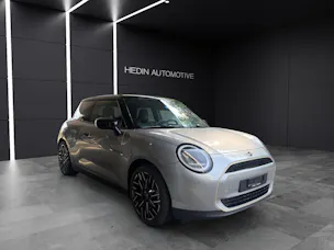 MINI J01 Cooper E