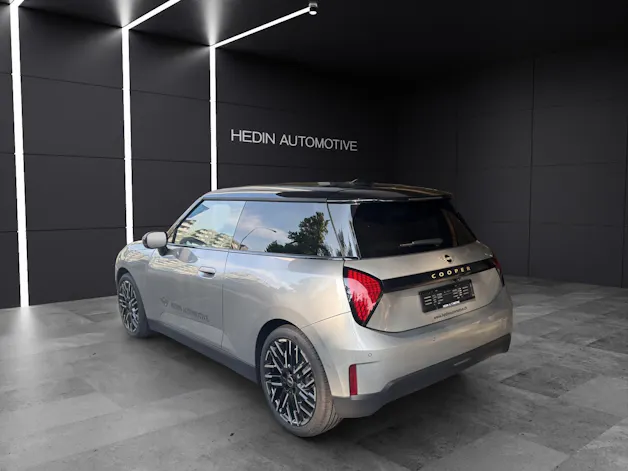 Mini J01 Cooper E